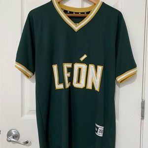 Bravos de Leon baseball jersey